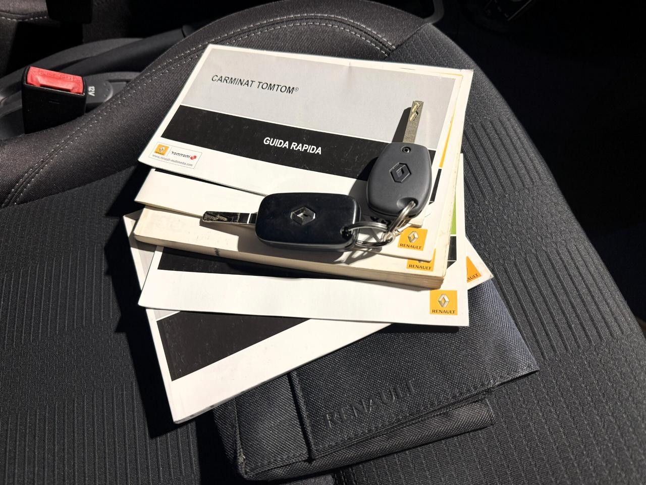 RENAULT CLIO 1.5 16V DYNAMIQUE NAVI 5 PORTE UNICO PROPRIETARIO