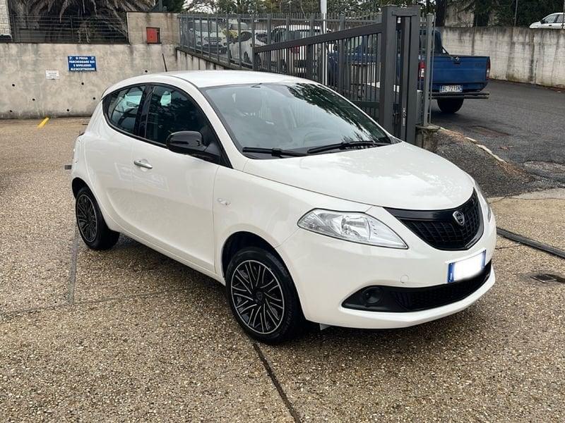 Lancia Ypsilon Ypsilon 1.0 FireFly 5 porte S&S Hybrid Oro
