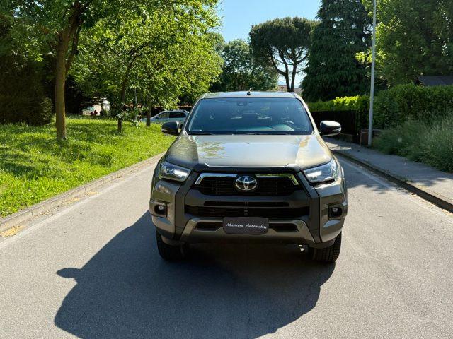 TOYOTA Hilux 2.4 D A/T 4WD Double Cab Invincible PREZZO FINITO