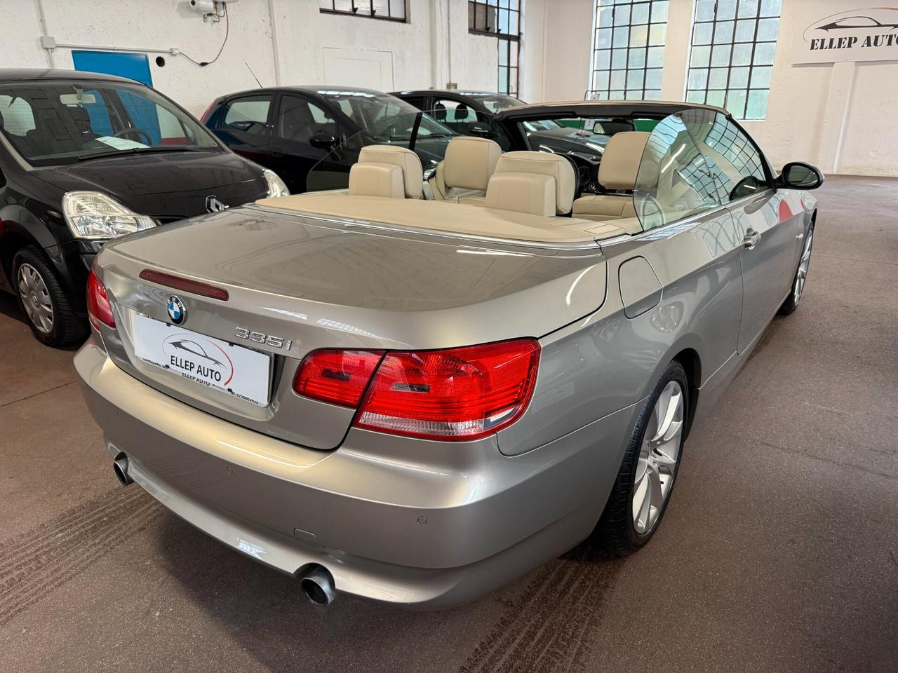 Bmw 335i CABRIO - SOLO 61.500 KM