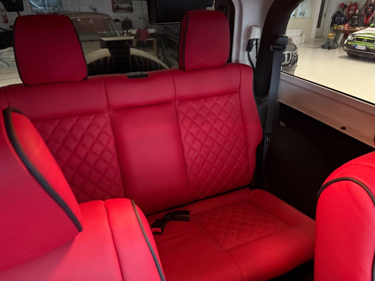 Jeep Wrangler Rubicon 3.6 V6 cambio meccanico