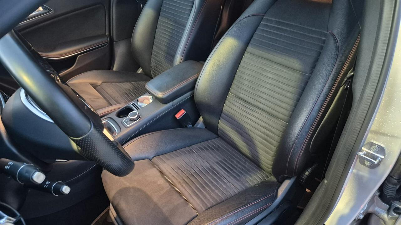 Mercedes-benz CLA 180 d Premium