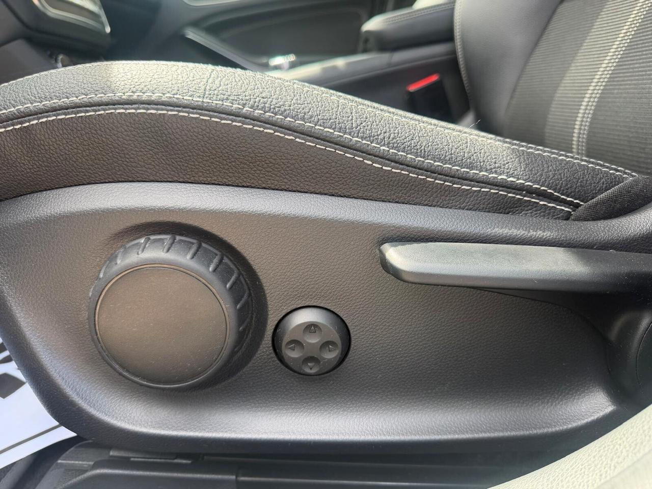 Mercedes-benz GLA 200 CDI Automatic SPORT Enduro