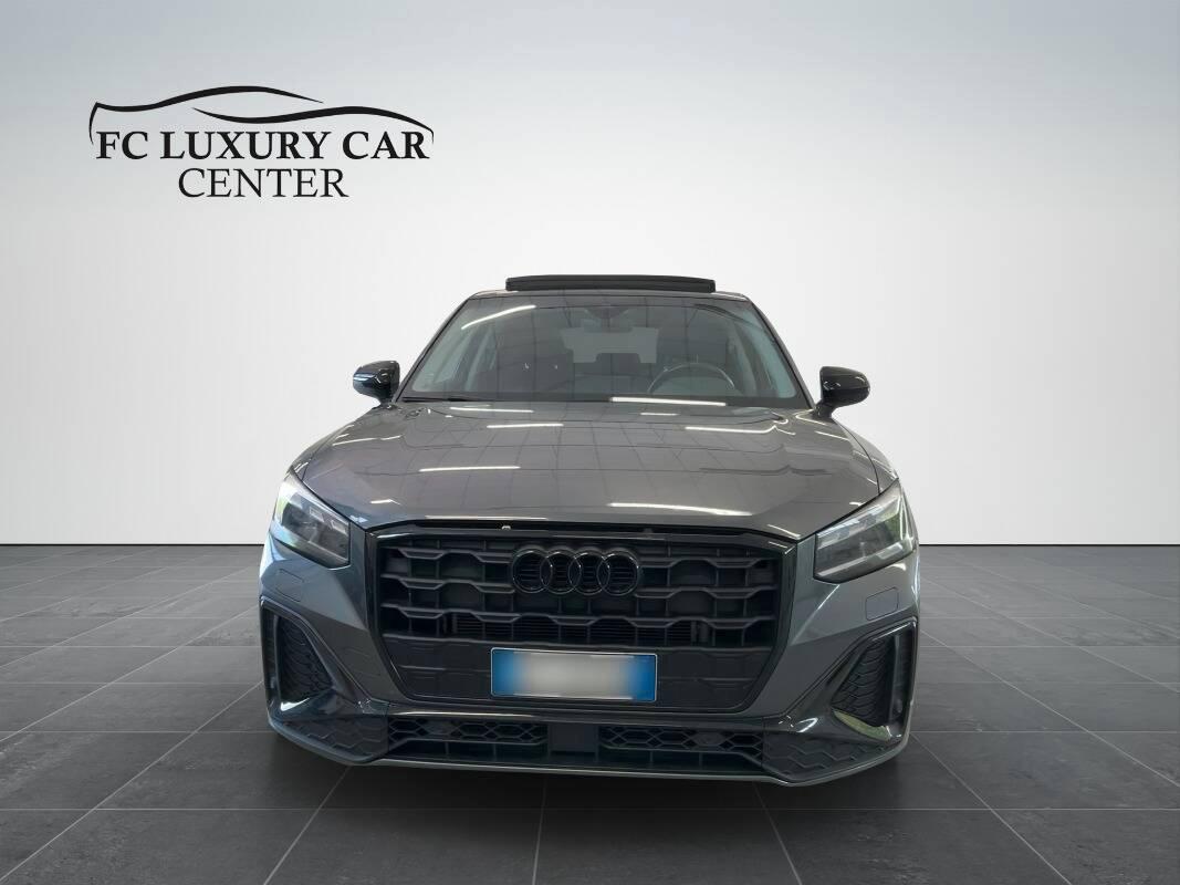 Audi Q2 2.0 tdi 116cv S line s-tronic Tetto Matrix Cerchi da 19