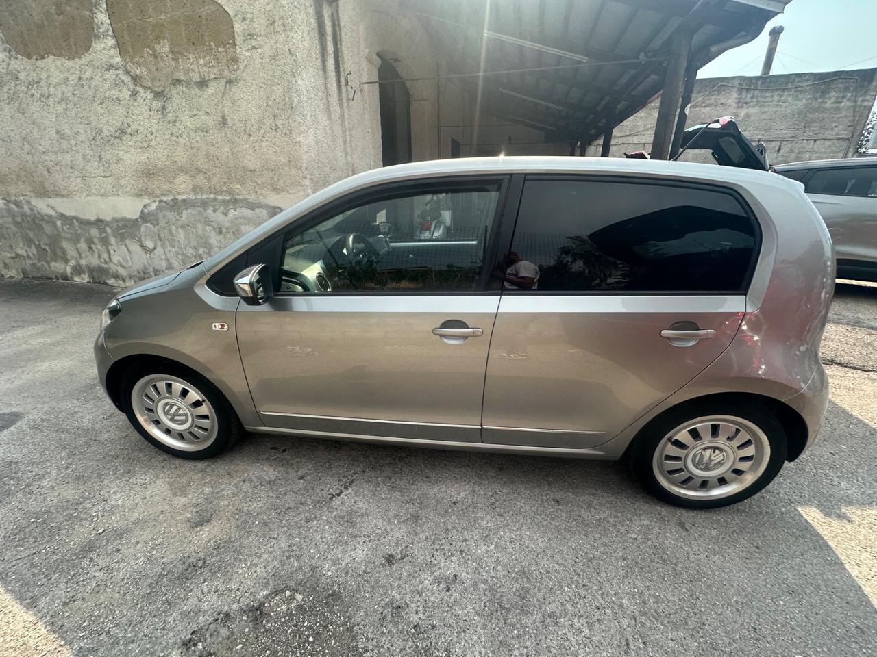 Volkswagen up! 1.0 75 CV 5p. high up! GPL