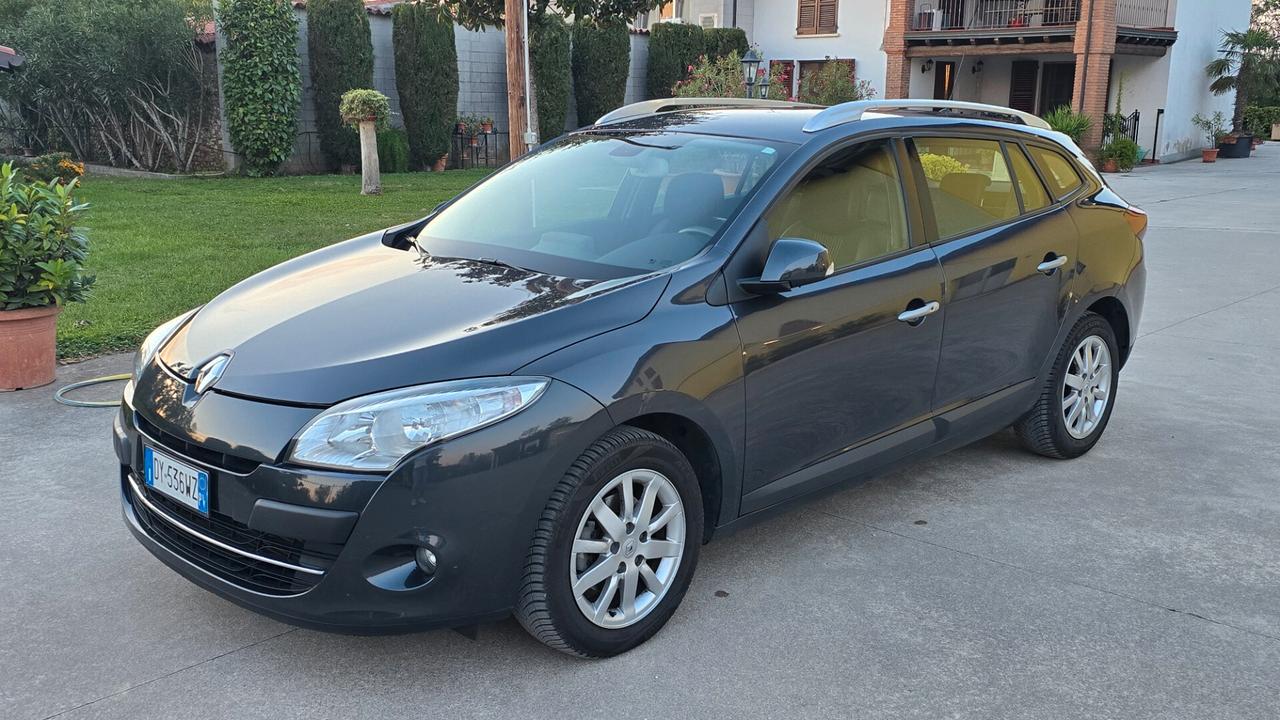 Stupenda Renaul Megane PARI AL NUOVO