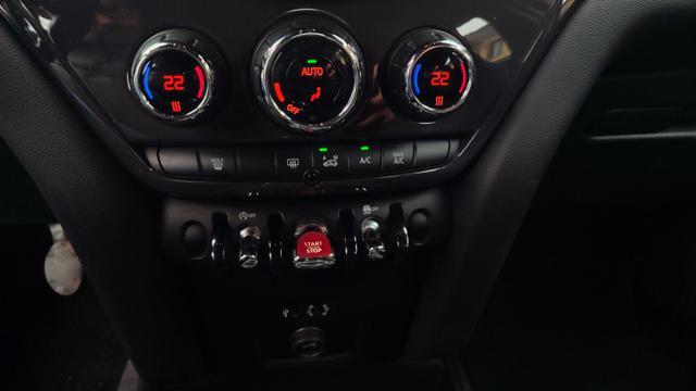 MINI Countryman 1.5 One D BOOST KEYLESS-PDC-FARI LED-