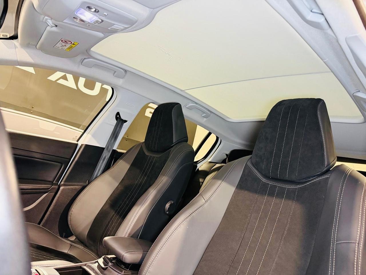 Peugeot 308*1.6 HDI*120CV*AUTOMATICA*TETTO*15 MILA KM*