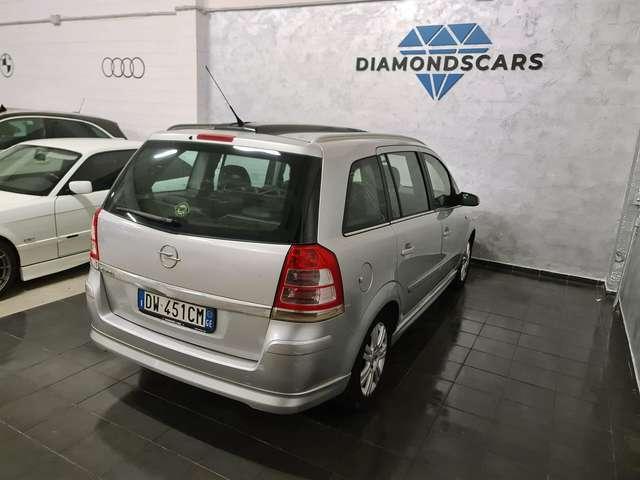 Opel Zafira 1.6 Cosmo 115cv 7 POSTI