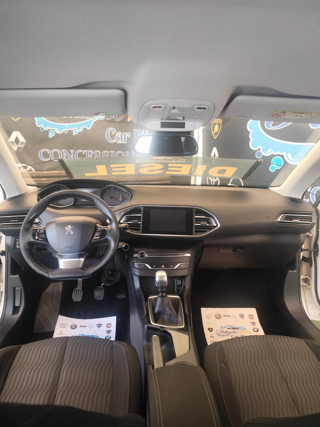 Peugeot 308 BlueHDi 120 S&S Business