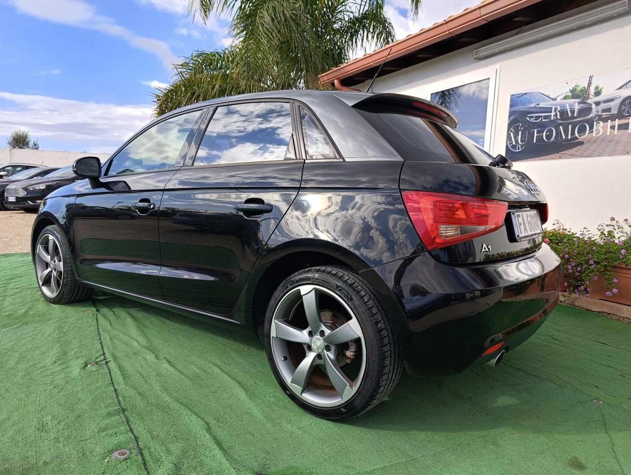 Audi A1 1.6 TDI Ambition - 2014