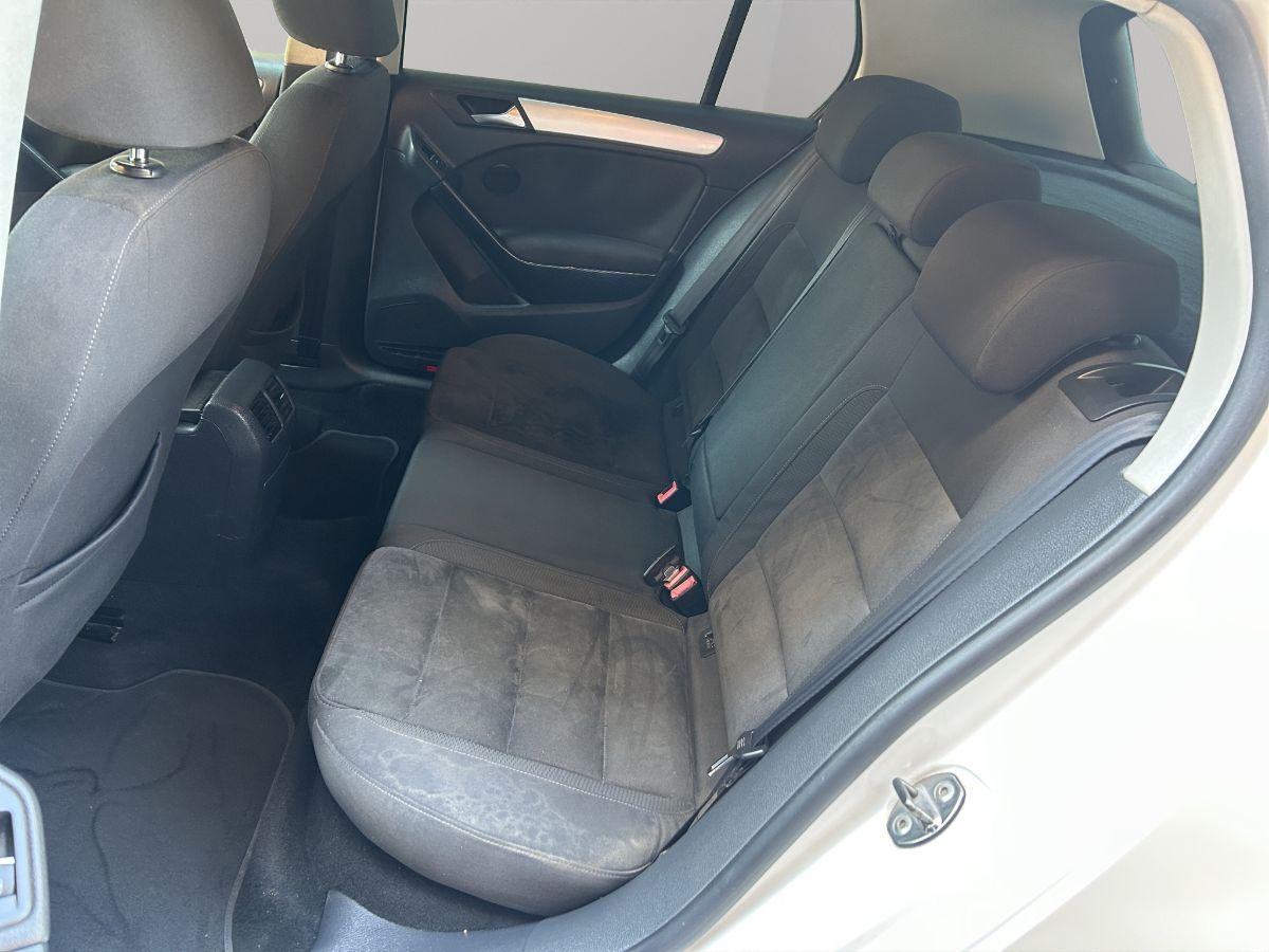 VOLKSWAGEN - Golf - 1.6 TDI DPF 5p. Highline