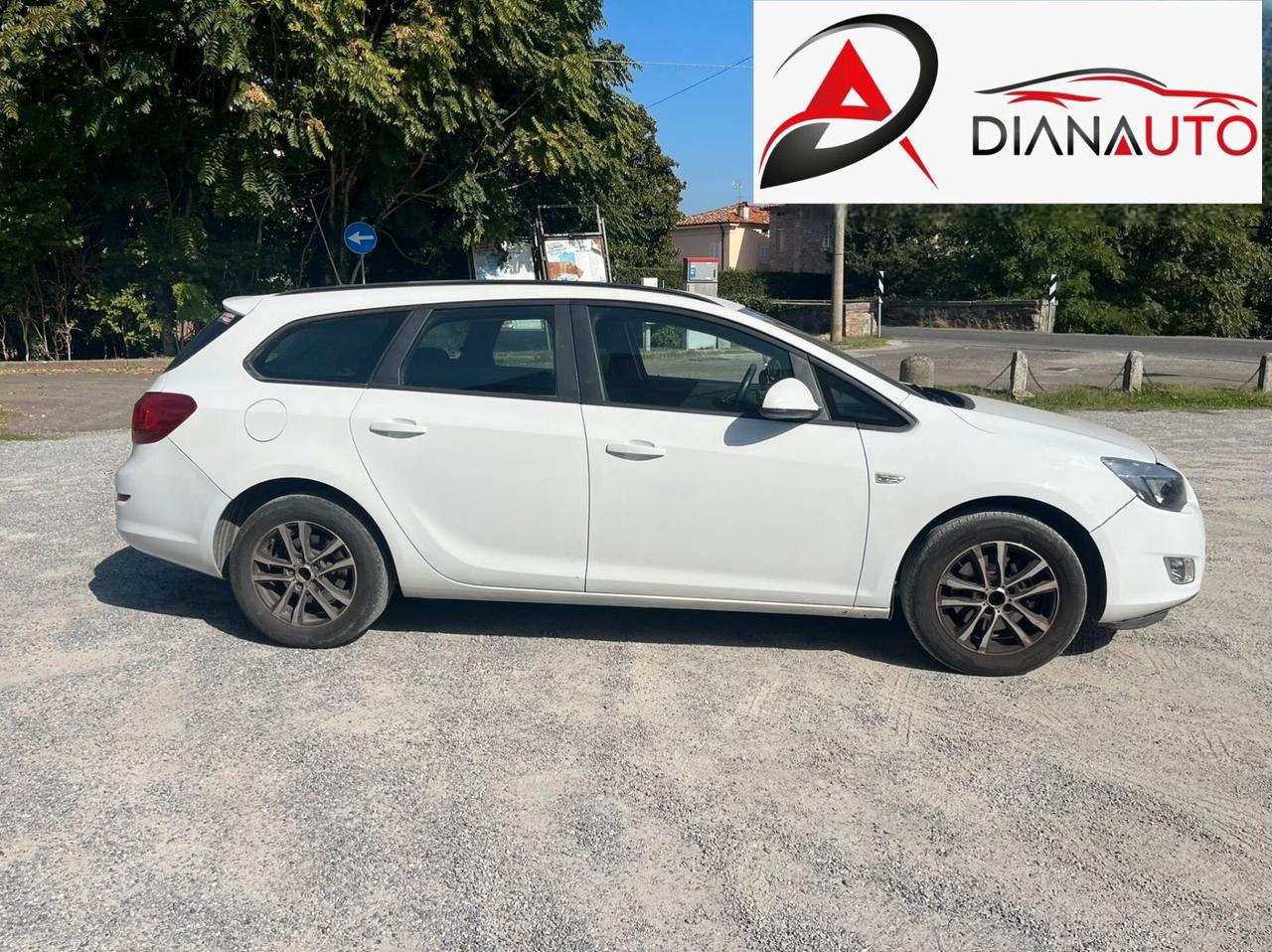 Opel Astra 2.0 CDTI 165CV Station Wagon Cambio Automatico