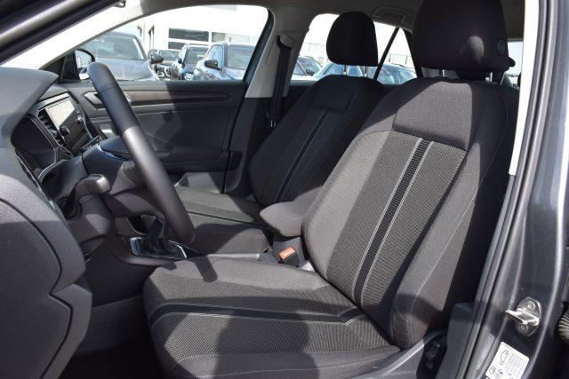 VOLKSWAGEN T-Roc 1.6 TDI SCR Business BMT *NAVIGATORE*
