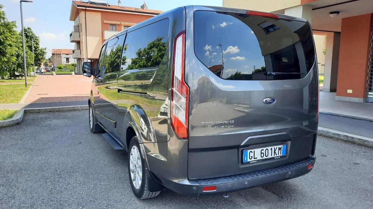 Ford Tourneo Custom 320 2.0 EcoBlue 130CV aut. PL Trend