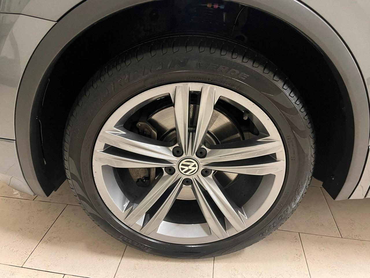 Volkswagen Tiguan Allspace 2.0 TDI SCR DSG 4MOT. Advanced R-Line BMT
