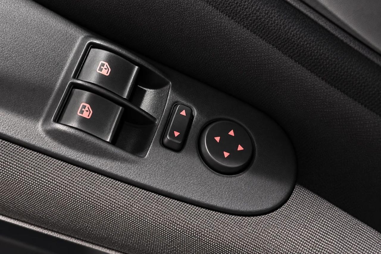 Fiat Punto 5p 1.4 easypower Lounge Gpl E6 Benzina+GPL
