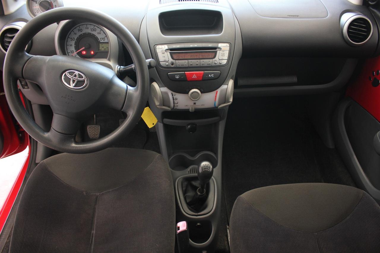 Toyota Aygo *PREZZO REALE* UNIPRO KM REALI CERTIFICATI CRONO TAGLIANDI TOYOTA COMPLETA GARANZIA 12 MESI TAGLANDATA NEOPATENTATI OK