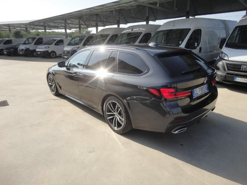 BMW Serie 5(G30/31/F90) 520d 48V Touring Msport