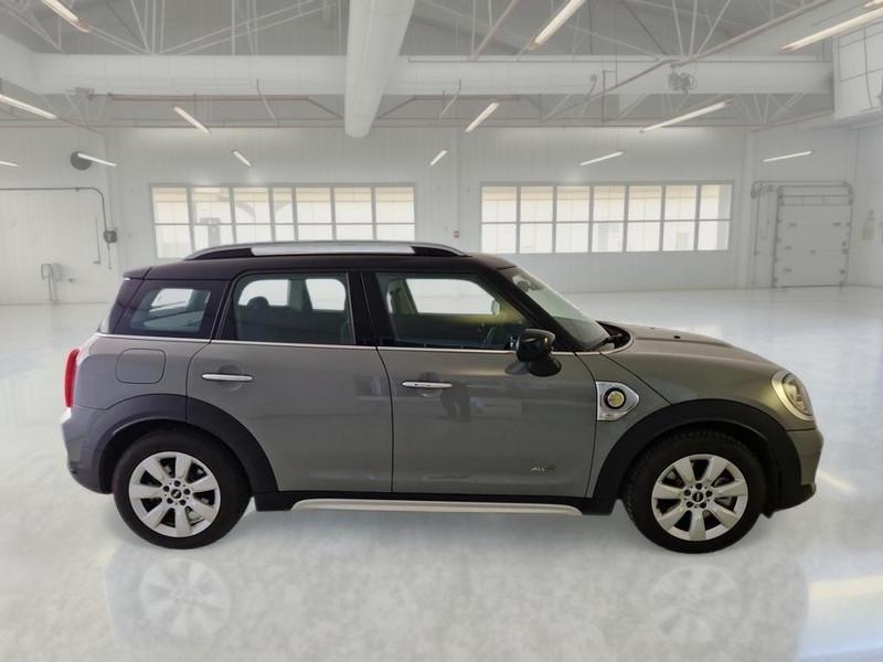MINI COOPER SE COUNTRYMAN ALL4 BUSINESS AUTOM. 5 PORTE BERLINA