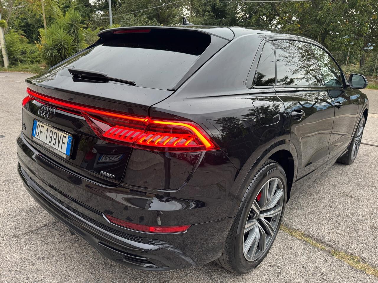 Audi Q8 45 TDI quattro tiptronic Sport