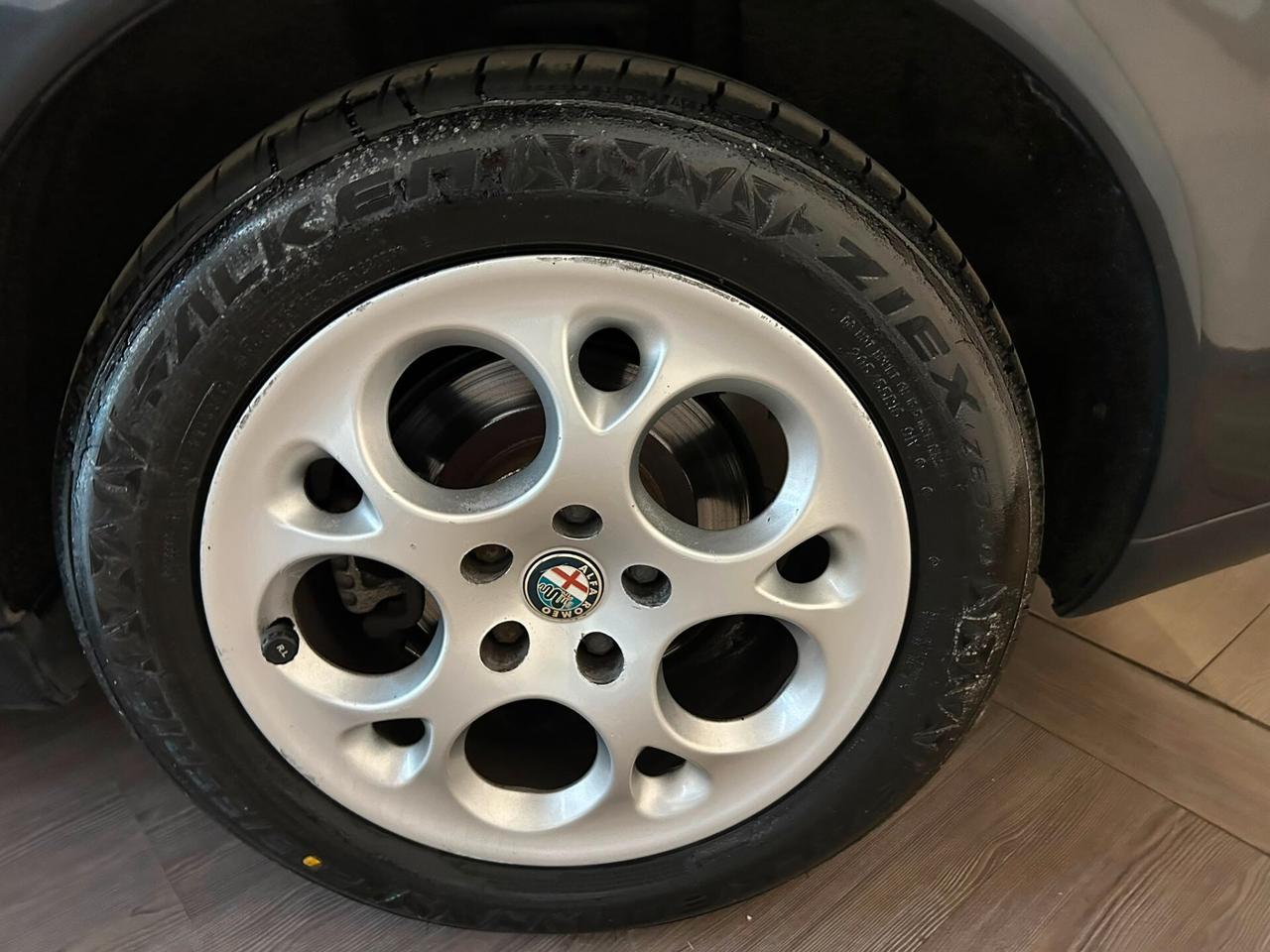 Alfa Romeo 166 2.4 JTD cat Distinctive Uniproprietario