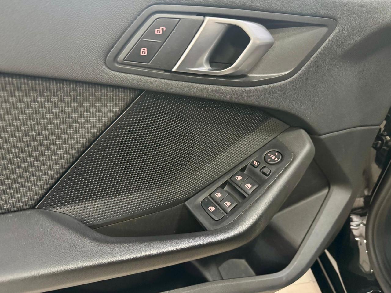 Bmw 118d 2.0 150cv Automatico 2023