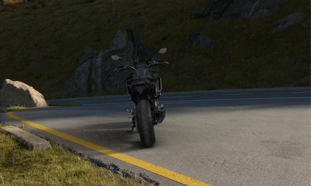 BMW F 900 XR Triple Black