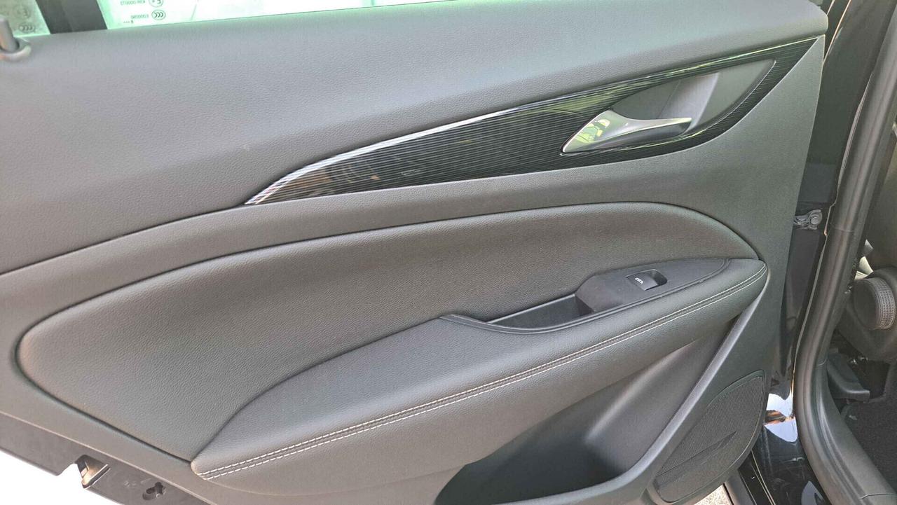 Opel Insignia 1.6 CDTI 136 S&S Automatica Sports Tourer Innovation