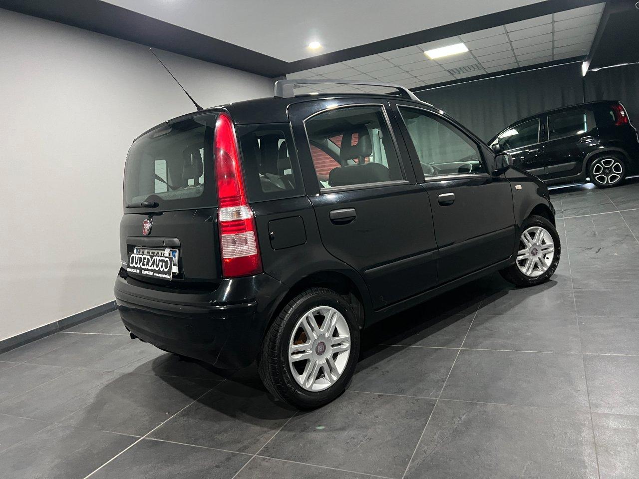 Fiat Panda 1.2 DYNAMIC DUALOGIC (CAMBIO AUTOMATICO)