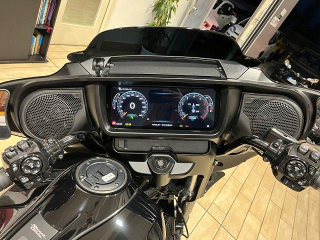 HARLEY-DAVIDSON FLHX Street Glide BLACK