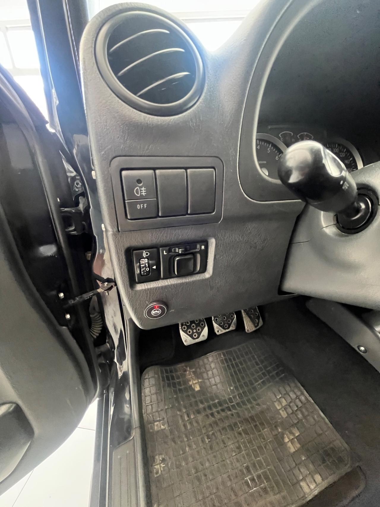 Suzuki Jimny 1.3i 16V cat 4WD JLX Più