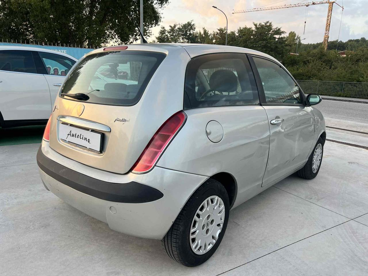 Lancia Ypsilon 1.3 MJT 70CV