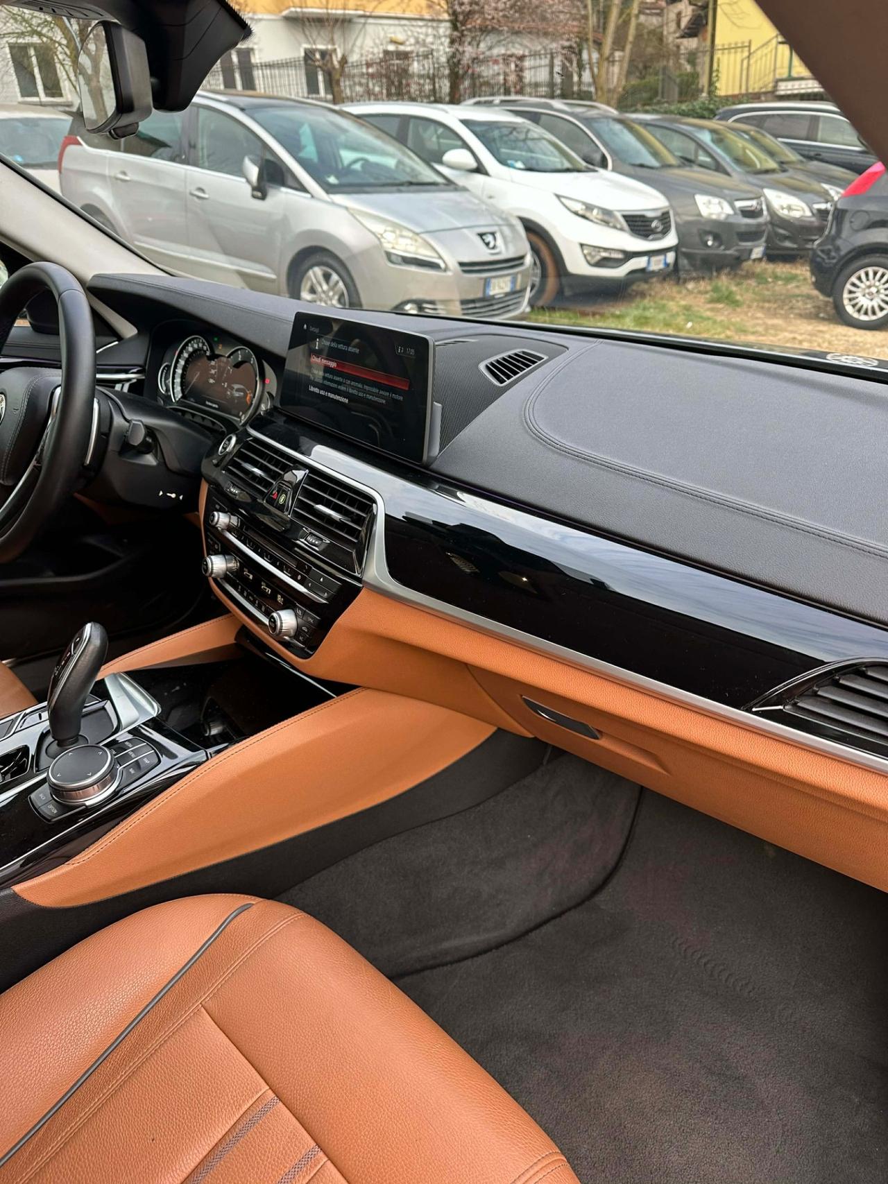 Bmw 530 xDRIVE LUXURY KMCERT GARANZ UNICOPR EU6B