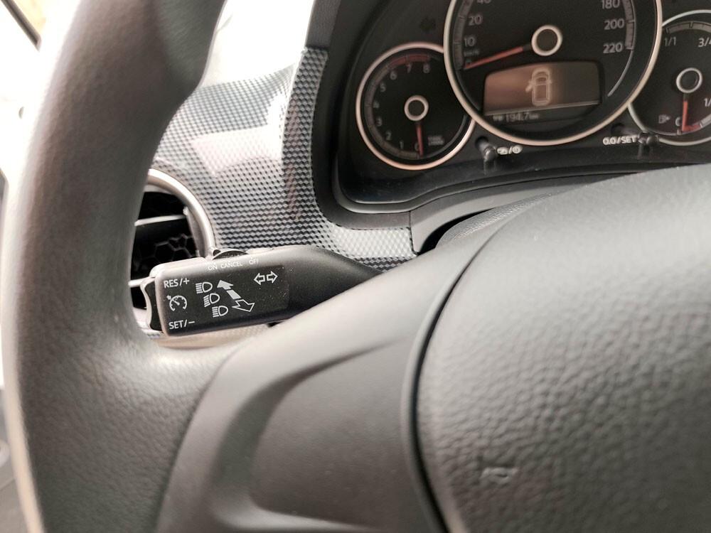 Volkswagen up! 1.0 75 CV 5p. high BlueMotion Technology 27.000 KM Documentati!