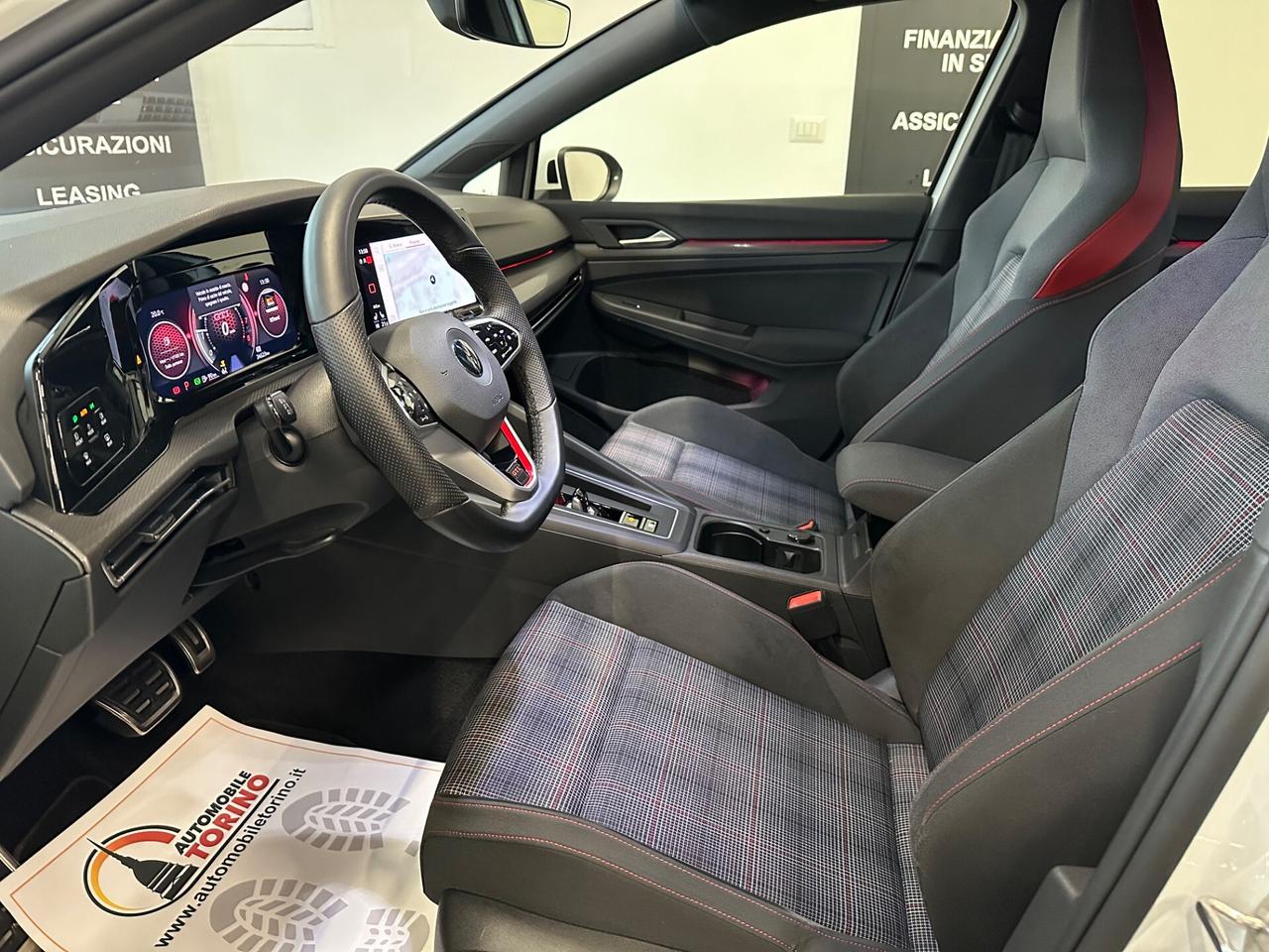 Volkswagen Golf GTI Golf 2.0 TSI GTI DSG PERFORMANCE