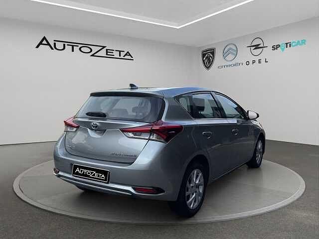 Toyota Auris 1.8 Hybrid Cool