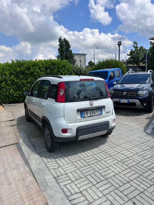 FIAT Panda 0.9 TwinAir Turbo Natural Power Trekking