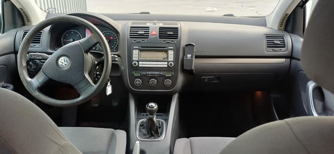 Volkswagen Golf 2.0 TDI DPF 5p. Sportline
