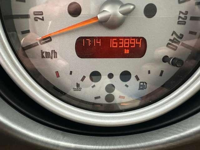MINI Cooper 1.6