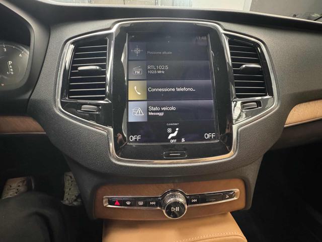 VOLVO XC90 D5 AWD Geartronic Momentum