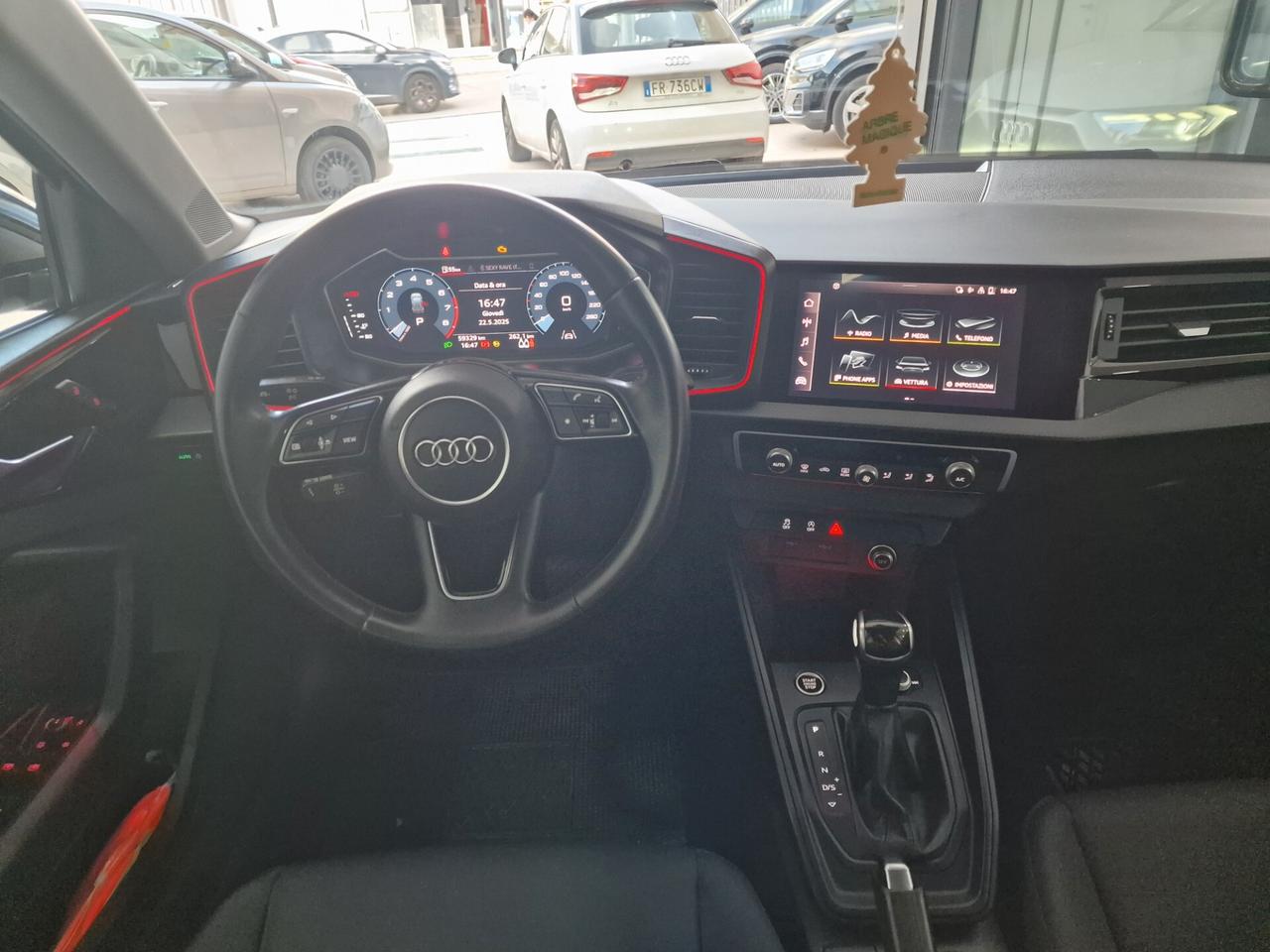 Audi A1 citycarver 30 TFSI S tronic Identity Contrast