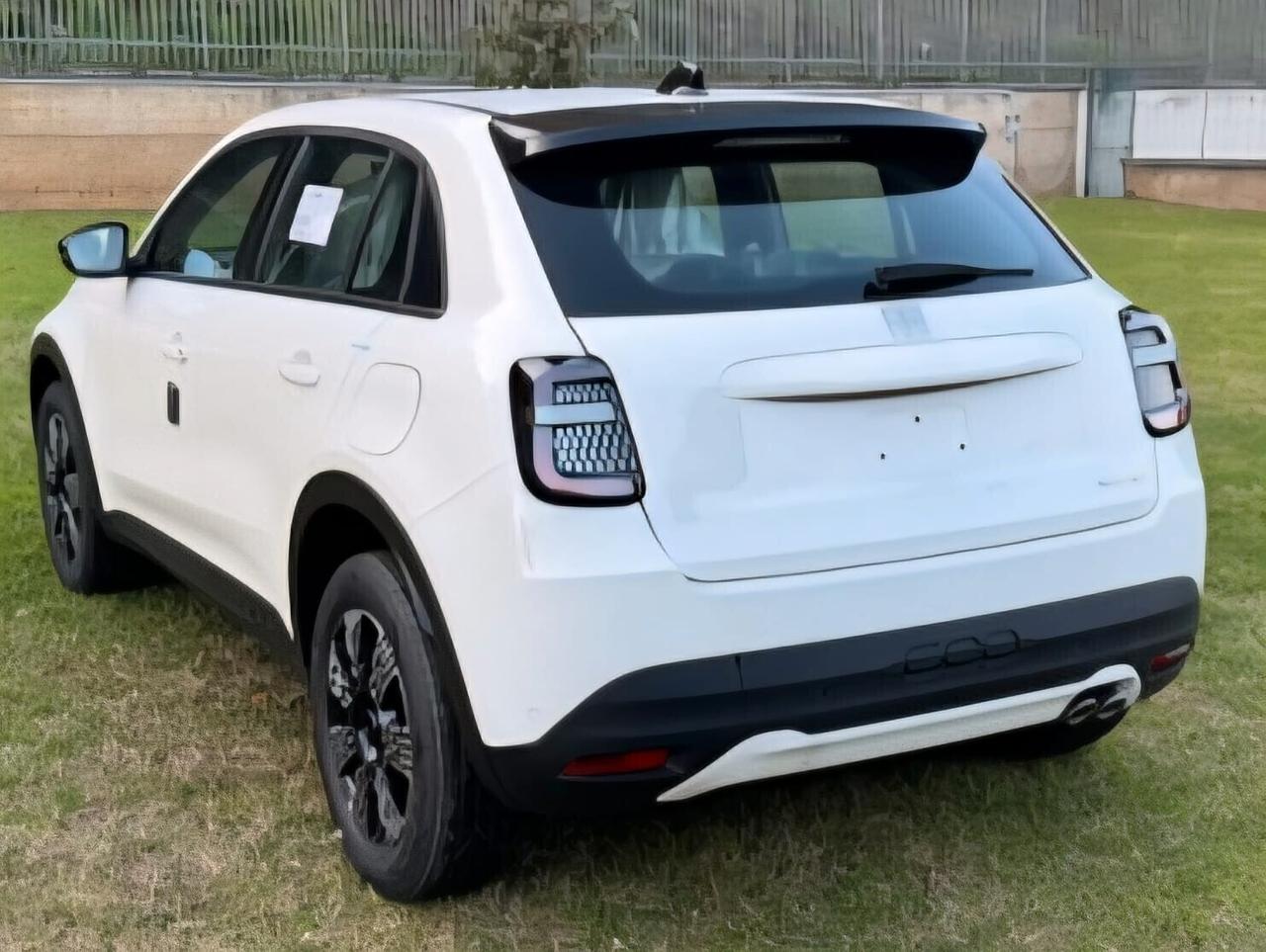 Fiat 600 1.2 145cv Hybrid Icon