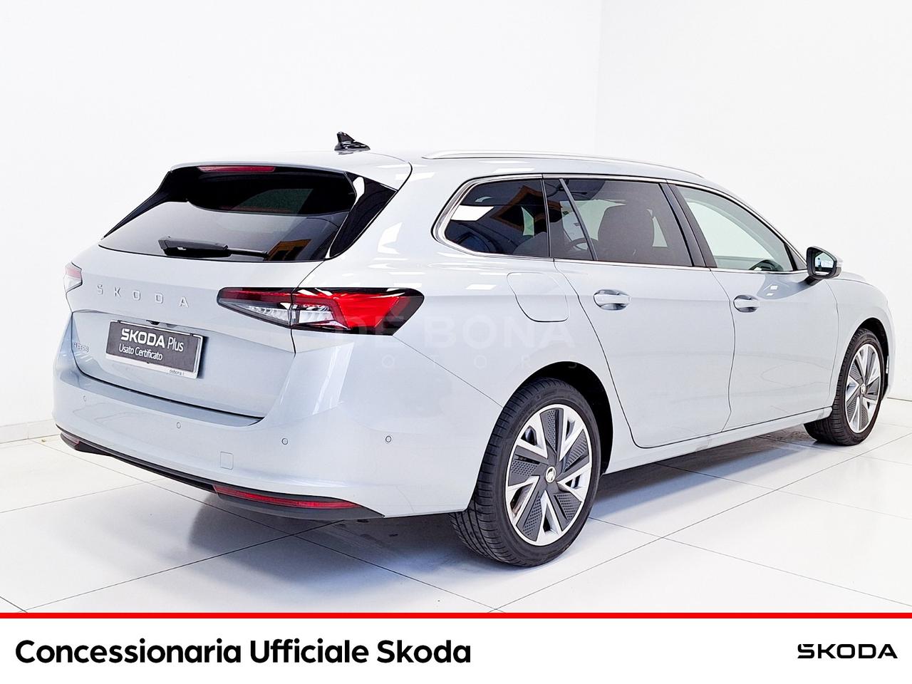 Skoda Superb wagon 2.0 tdi selection 150cv dsg