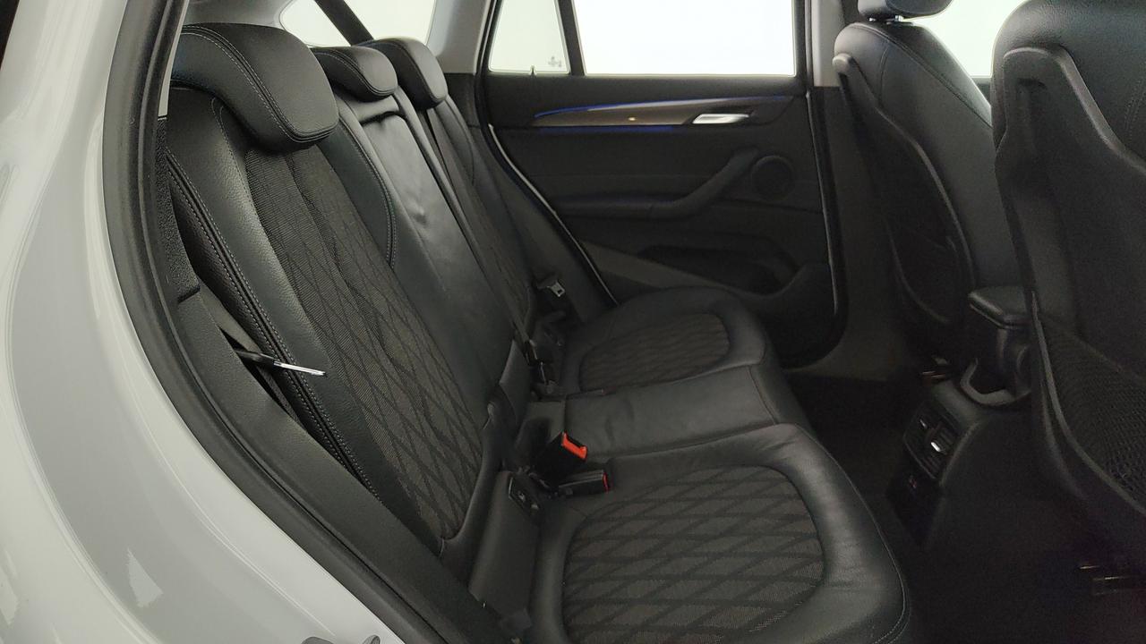 BMW X1 F48 2019 - X1 xdrive18d xLine auto