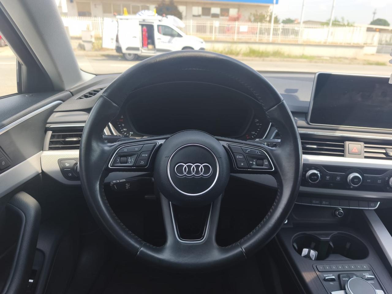 Audi A4 Avant 2.0 TDI 150 CV ultra Sport