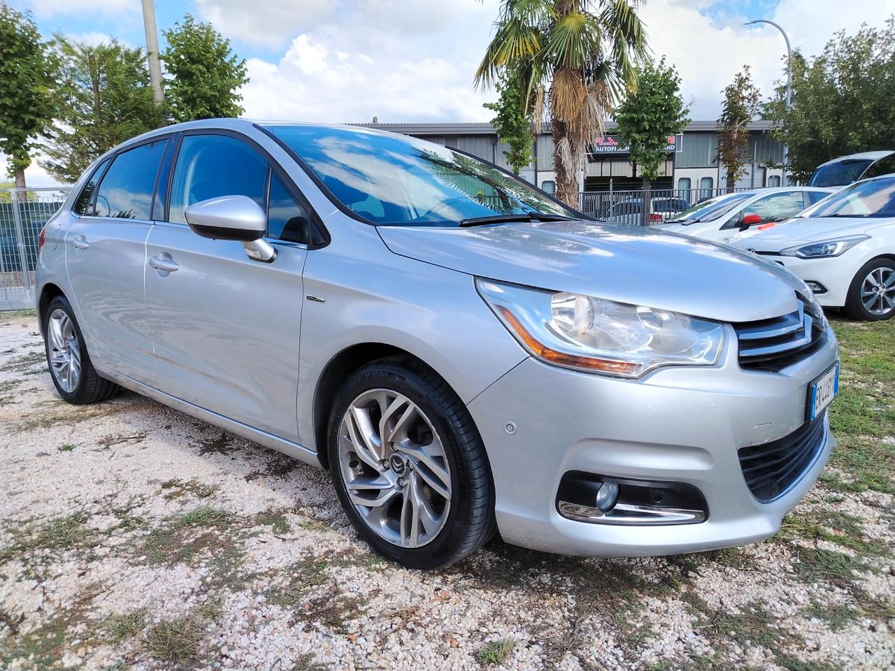 Citroen C4 1.6 e-HDi 115 airdream Exclusive