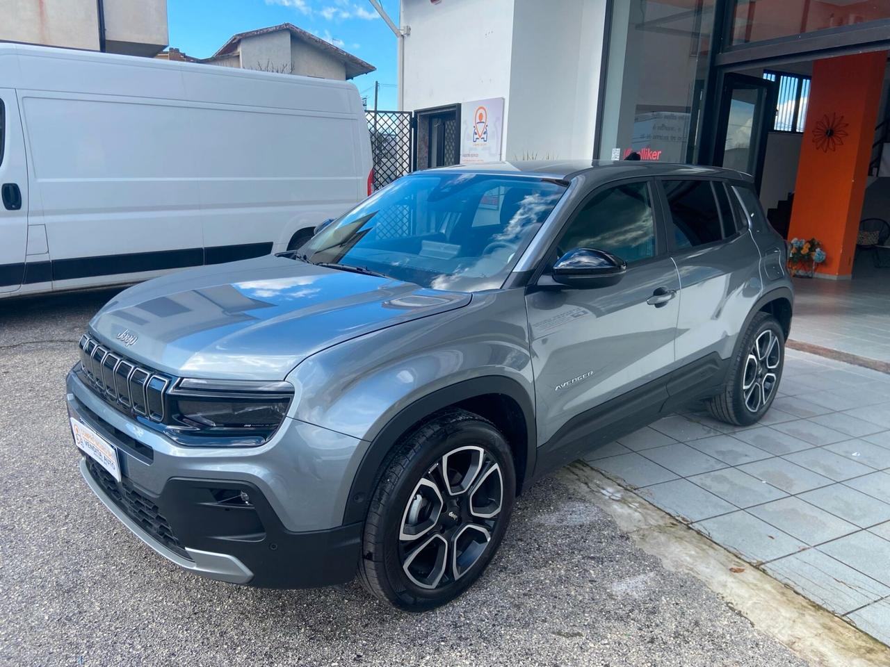 Jeep Avenger 1.2 Turbo 100 CV Summit 2025