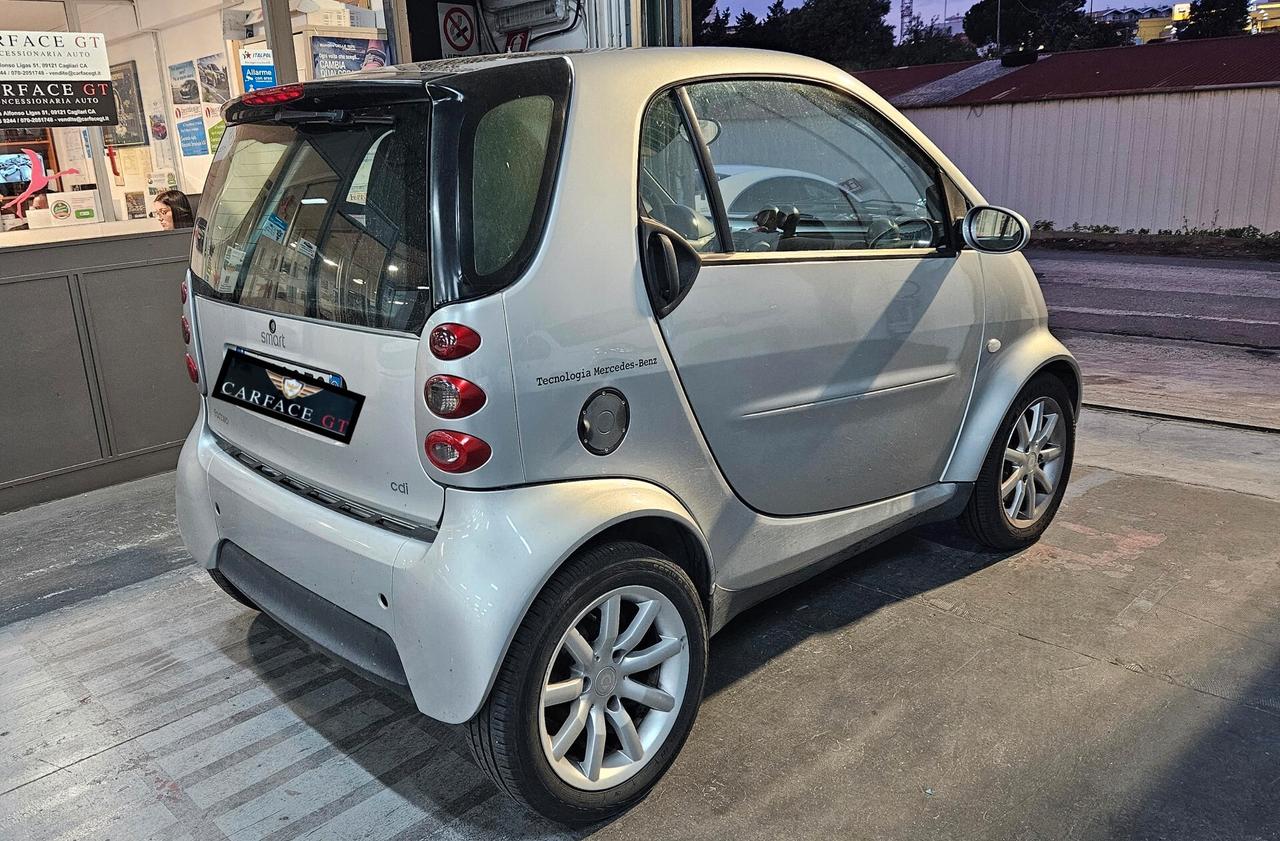 Smart ForTwo 800 cdi NEOPATENTATI - 2004