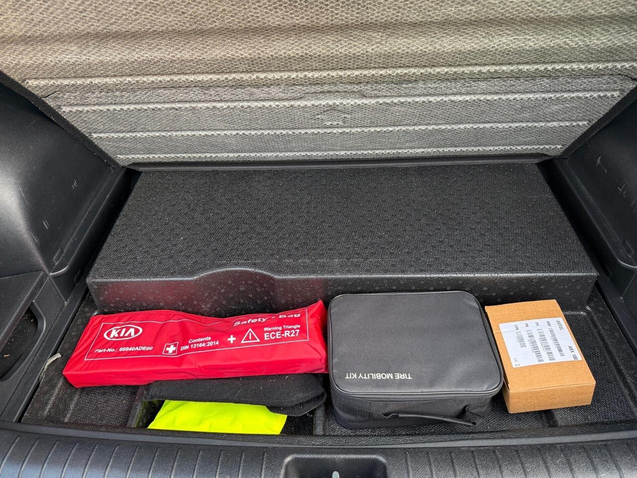 Kia Sportage 1.6 CRDI MHYB 136 CV B Class DCT 2WD